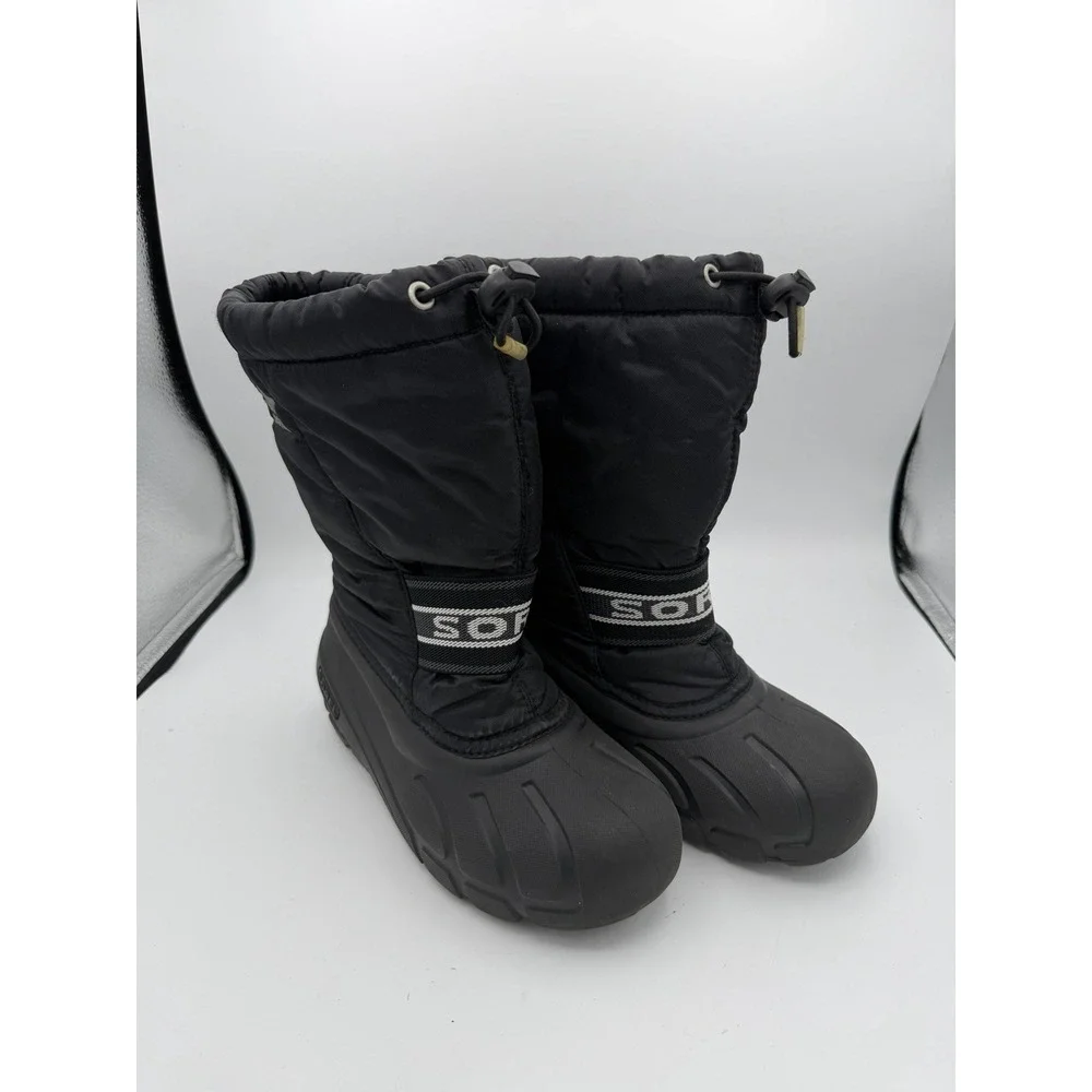 Sorel Youth Size 2 Black Winter Snow Boots Removable Felt Liners EU 33.   1784